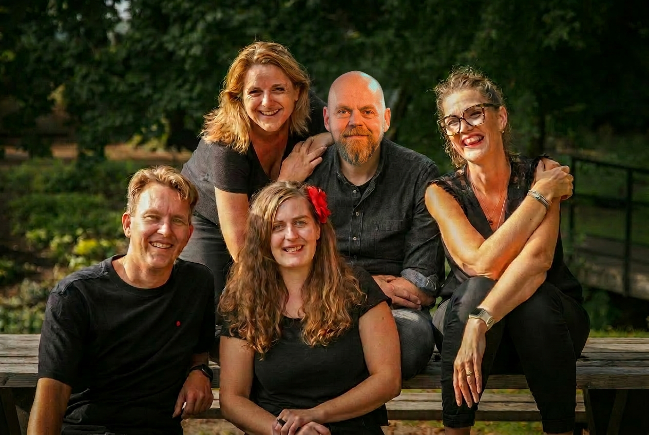 Improvisatiegezelschap IETS door Luc Mercx